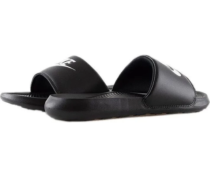 Фото - мужской шлепанец Шлепанцы Nike VICTORI ONE SLIDE черно-белые CN9675-002 Размер EU-48.5 (CN9675-002_EU-48.5)