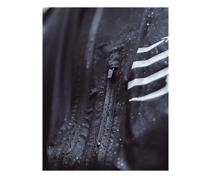 Фото - куртку мужскую Куртка мужская с капюшоном Compressport Thunderstorm Waterproof 25/75 Jacket, Black, M