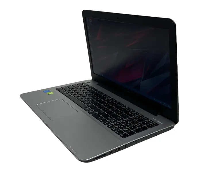 ASUS X555L ノートPC Intel Core i5 ASUS X555L - i5-5200U · NVIDIA GeForce 930M (2GB DDR3) · 15.6”, HD