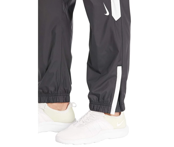Брюки спортивные Nike SB Shield Track Swoosh Pants Black/White