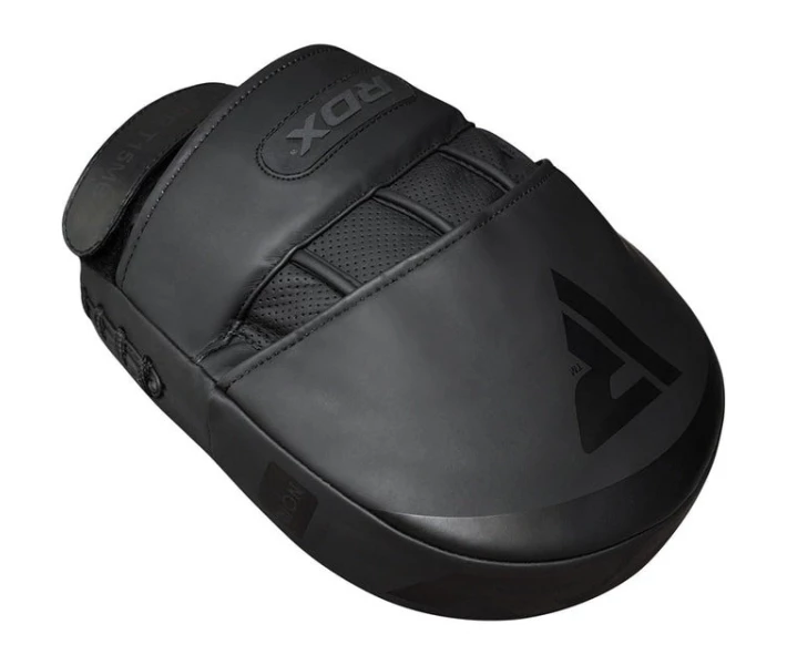 Фото - лапу и макивару для единоборств Лапы боксерские RDX T15 Noir Matte Black