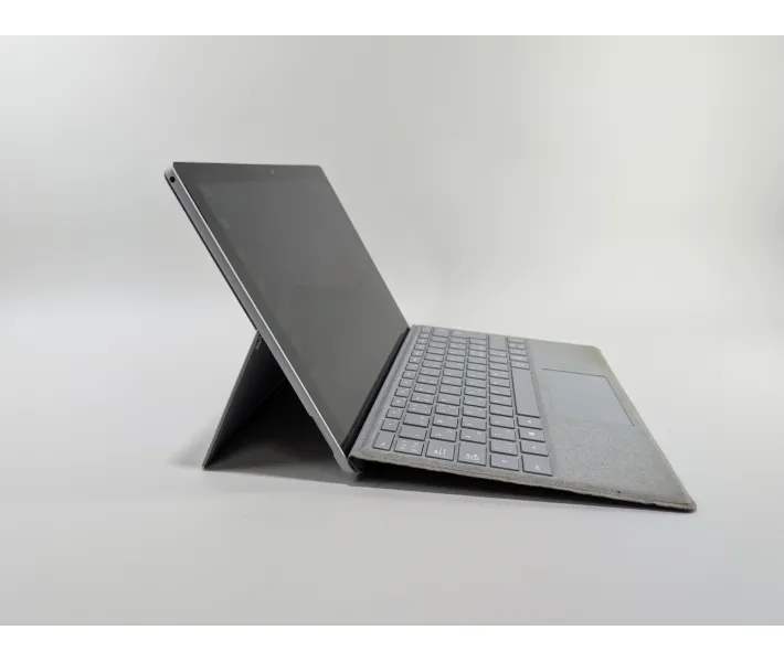Планшетний ноутбук Microsoft Surface Pro 7+ / i5-1135G7 / 8 gb