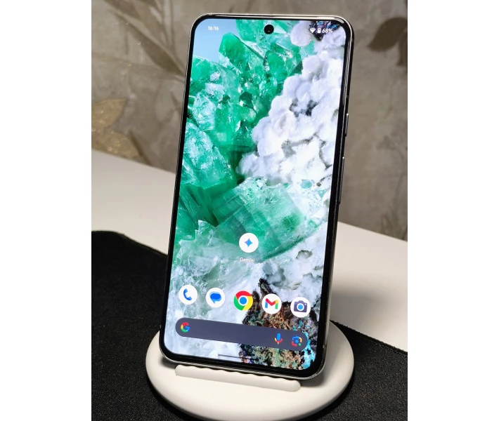 Фото - смартфон и мобильный телефон Смартфон Google Pixel 8 Hazel (8/128Гб) (SOFTUNLOCK) Б/У (2487312126)