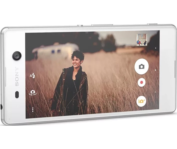 Фото - смартфон и мобильный телефон Смартфон Sony Xperia M5 Dual E5663 (White)