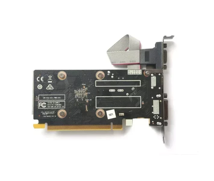 Фото - видеокарту Видеокарта Zotac GeForce GT 710 2 ГБ DDR3