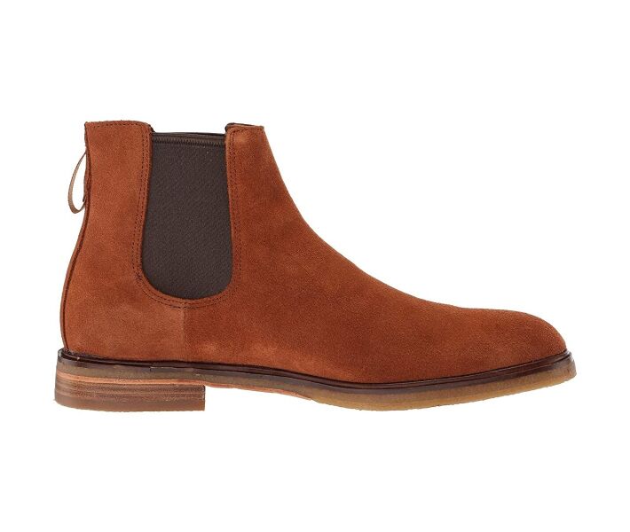 Clarkdale gobi dark tan suede