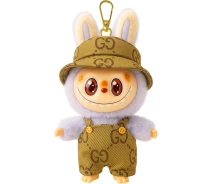 Купить - большую мягкую игрушку  Мягкая игрушка Labubu в комбинезоне Gucci beige  з кепкой (цвет в ассортименте) (36131)