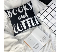 Купить - подушку  Подушка декоративная шелковая Presentville Books and coffee 45x45 см