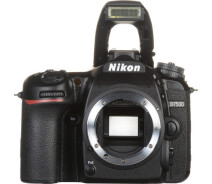 Купить - фотоаппарат  Фотоаппарат Nikon D7500 body (180571)