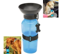 Купить - миску и контейнер для собак  Дорожная портативная поилка для собак прогулочная бутылка с чашей для воды (3278841) Голубая	