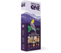 Купить - лакомство для птицы  Лакомство для средних попугаев палочки Special One 90 г/2 шт (орех) (PR242345)