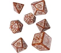 Купить - аксессуар для настольной игры  Набор кубиков для настольных игр Q-Workshop Steampunk Clockwork Caramel white Dice Set (7 шт) (SSTC72) (645661-01)