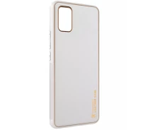 Купить - чехол для смартфона  Кожаный чехол Xshield для Samsung Galaxy A04s Белый / White (63192)