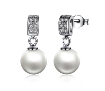 Купить - серебряную серьгу  Серьги гвоздики серебряные с жемчужиной Элегантность WOSTU Стерлинговое серебро 925 (1018-2019)