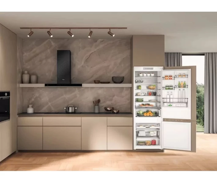 Фото - холодильник Холодильник вбудований Whirlpool WH SP70 T121