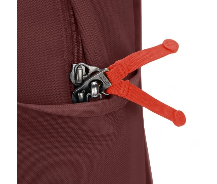 Фото - Рюкзаки Рюкзак Pacsafe® GO 15L backpack к-р бургунді (35110345)