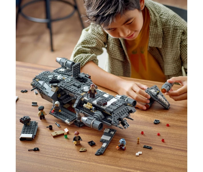 Фото - дитячий конструктор Конструктор LEGO® Star Wars Onyx Cinder (75374)