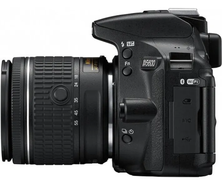 Фотоапарат Nikon D5600 kit (18-140mm VR) (VBA500K002) купити в