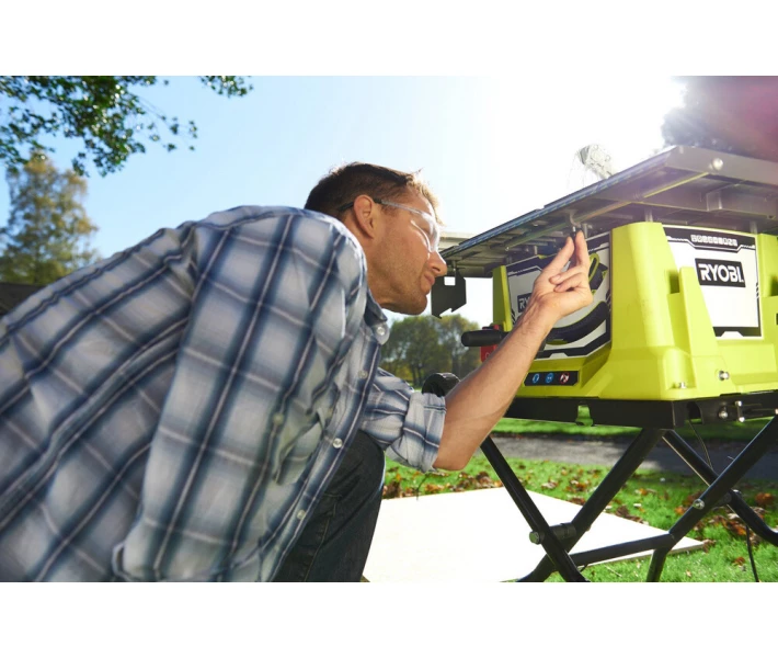 Фото - циркулярний верстат Верстат циркулярний Ryobi RTS1800EF-G (5133002025)