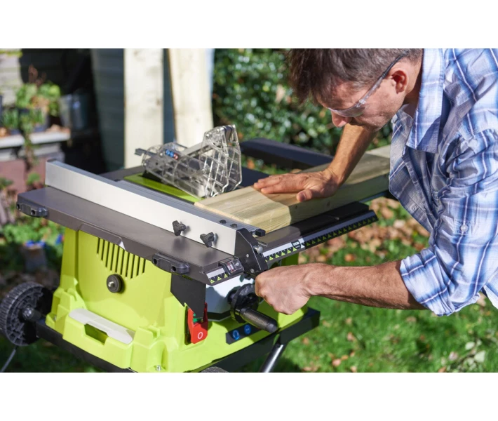 Фото - циркулярний верстат Верстат циркулярний Ryobi RTS1800EF-G (5133002025)