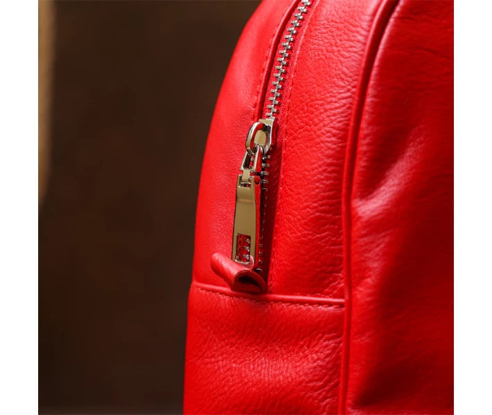 Фото - Рюкзаки Шкіряний жіночий рюкзак SHVIGEL 21х27,5х10 см Червоний