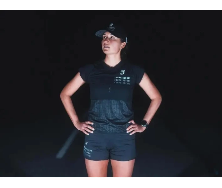 Фото - жіночі шорти Шорти жіночі для бігу Performance Overshort W - Black Edition 2023, Black/White, XS