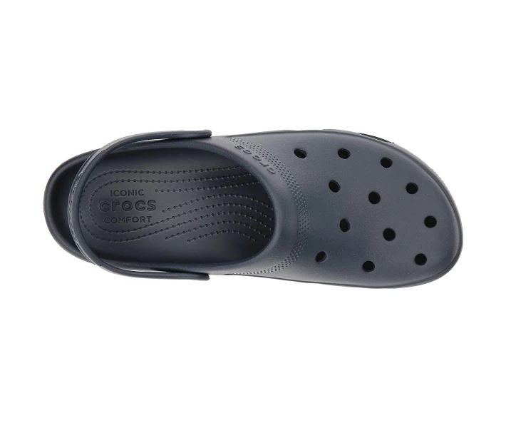 Фото - чоловічу сандалію Сандалії Crocs Coast Clog Navy 38