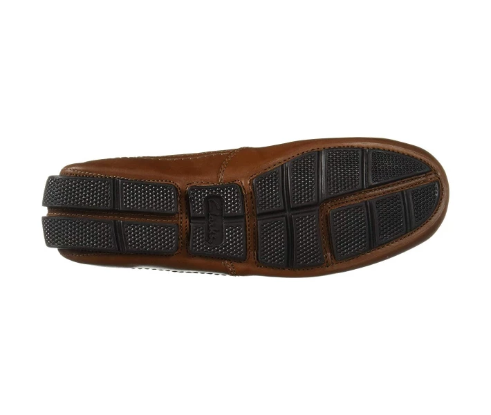 Фото - чоловічу туфлю Туфлі лофери Clarks Ashmont Race Cognac Leather 42