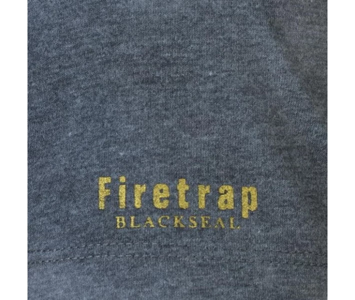 Фото - чоловічу футболку Футболка Firetrap Blackseal Sub Skull Washed Black S