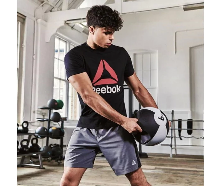 Фото - чоловічу футболку Футболка Reebok Stack Delta Black S