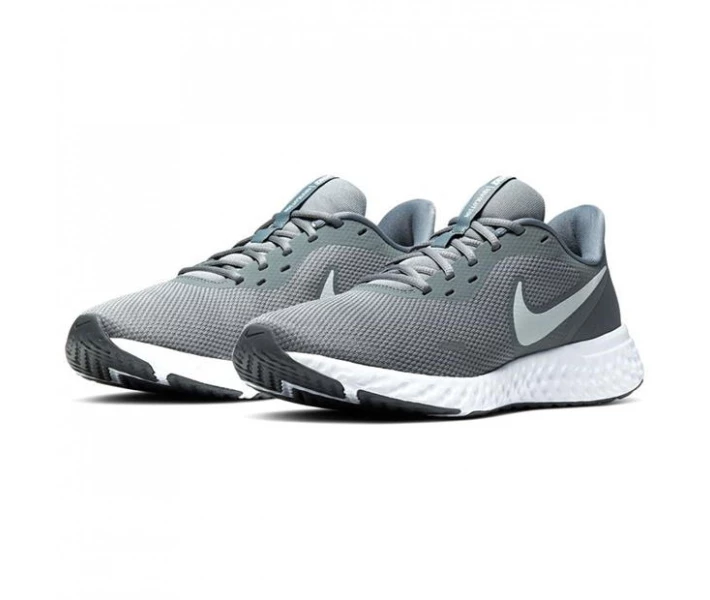 Фото - чоловічий кросівок Кросівки Nike Revolution Trainers Grey/Platinum 45.5