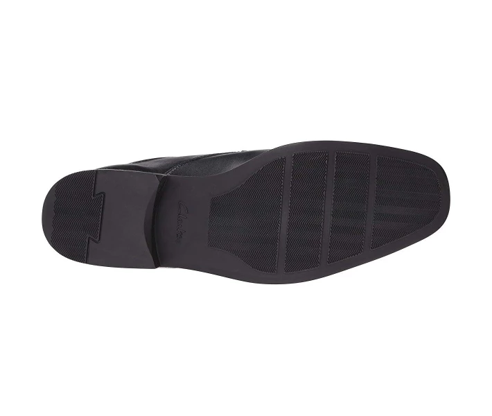 Фото - чоловічу туфлю Туфлі Clarks Tilden Plain Black 46