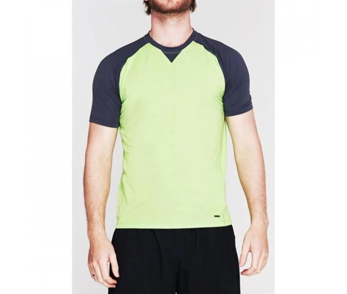 Фото - чоловічу футболку Футболка Sugoi Coast Sleeve Green . L