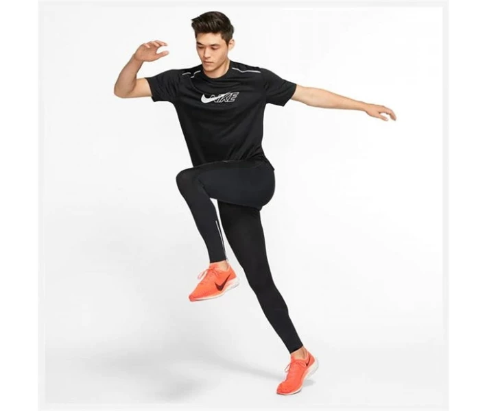 Фото - чоловічу футболку Футболка Nike Miler Sleeve Black/Silver L