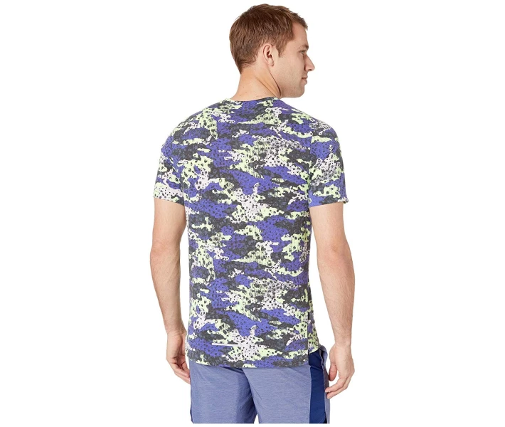 Фото - чоловічу футболку Футболка Nike Breath Rise 365 Top Short Sleeve NV RB Gray XL