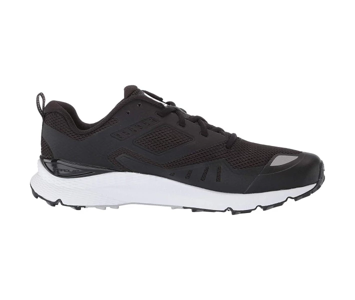 Фото - чоловічий кросівок Кросівки The North Face Rovereto TNF Black/TNF White 44.5