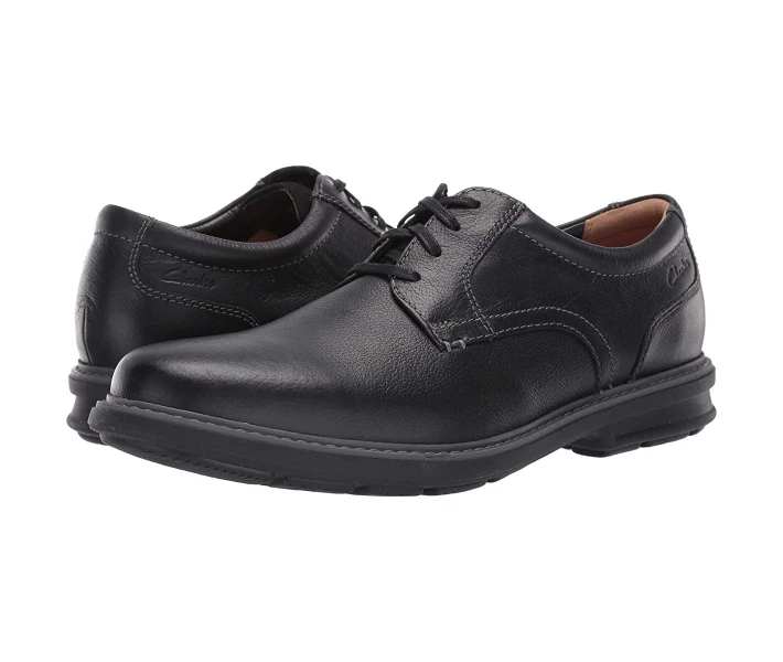 Фото - чоловічу туфлю Туфлі Clarks Rendell Plain Black Leather 40