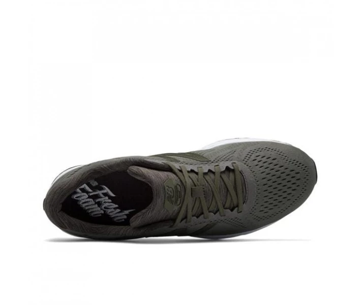 Фото - чоловічий кросівок Кросівки New Balance Mariss 1 Run Trainers Forest 44.5