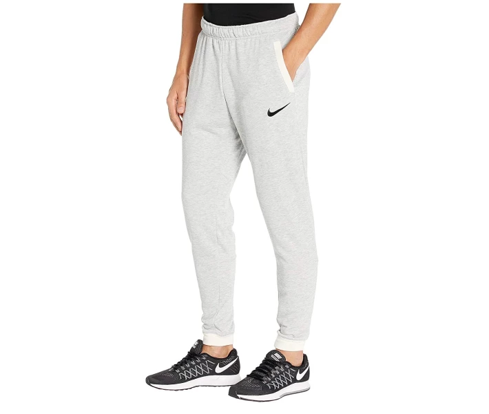 Фото - чоловічі спортивні штани Штани спортивні Nike Dry Pants Taper Fleece Grey Heather / Pale Ivory / Black XXL