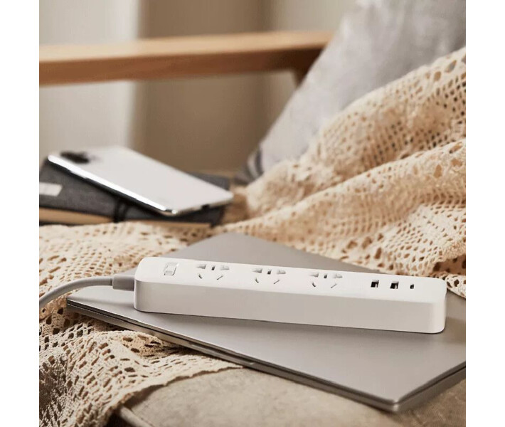Фото - мережевий фільтр Mi Power Strip 20W Fast Charge (3 sockets +2 USB+1 TypeC)