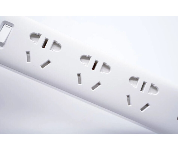 Фото - мережевий фільтр Mi Power Strip 20W Fast Charge (3 sockets +2 USB+1 TypeC)