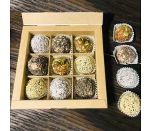 Придбати - конфету  Набір Перша Цукерня Слобожанщини "Vegan-цукерки", 9шт