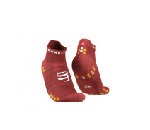 Придбати - жіночу шкарпетку  Спортивні безшовні шкарпетки Pro Racing Socks V4.0 Run Low, Spd Apple/Dk Cheddar, T2 (39-41)