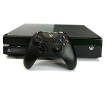 Придбати - ігрову консоль  Ігрова консоль Microsoft Xbox ONE 500 GB "Refurbished"