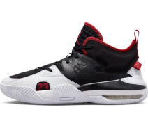 Придбати - чоловічий кросівок  Баскетбольні кросівки Nike JORDAN STAY LOYAL 2 чорно-червоно-білі DQ8401-061 Розмір EU-42.5 (DQ8401-061_EU-42.5)