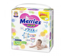Придбати -  Підгузок Merries трусики для дітей S 4-8 кг 62 шт (558871)