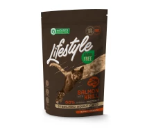 Придбати - корм для кота  Корм Nature's Protection Lifestyle Grain Безшовна скринька з пирогом Sterilised Adult Cat суха з лососем і крилем для стерилізованих котів 0.4 кг