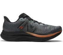 Придбати - чоловічий кросівок  Кросівки бігові New Balance FUELCELL PROPEL V4 чорно-сірі MFCPRGA4 Розмір EU-41.5 (MFCPRGA4_EU-41.5)