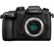 Придбати - фотоапарат  Panasonic Цифрова фотокамера GH5M2 Body (DC-GH5M2EE-e)
