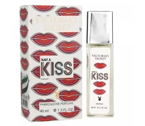 Придбати - женскую парфюмерию  Парфумована вода Victorias Secret Just Kiss Pheromone Perfume 40 мл